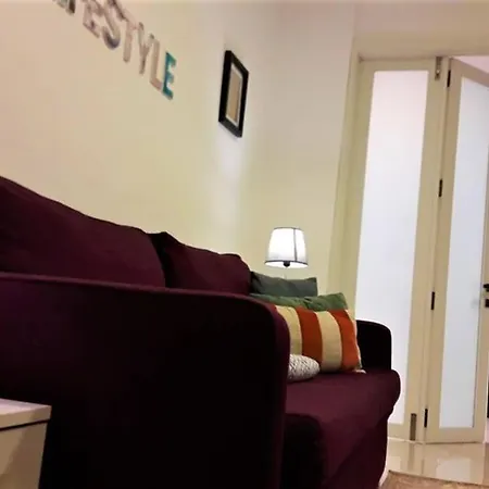 Centre Point, Malta's Hostel